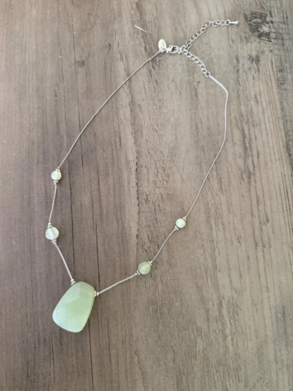 Beautiful green gem necklace